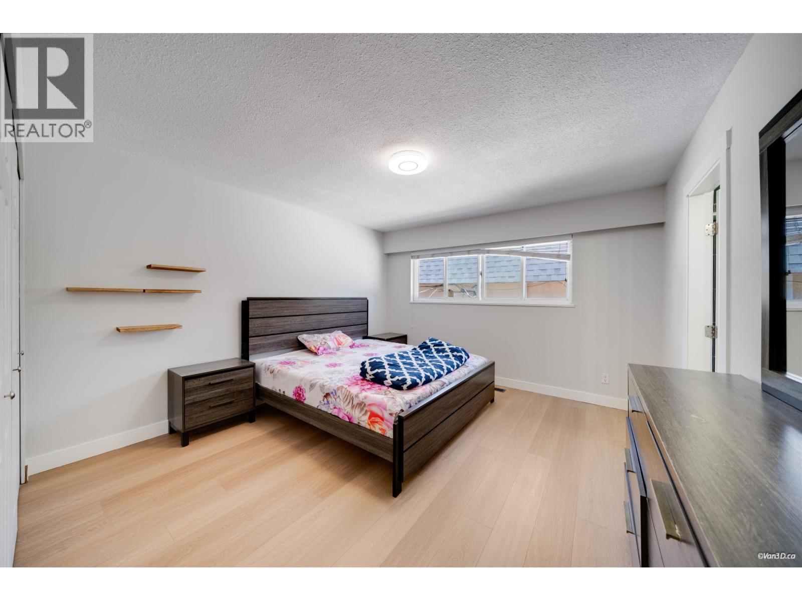 7148 6th Street, Burnaby, British Columbia  V5E 3T5 - Photo 4 - R3161144