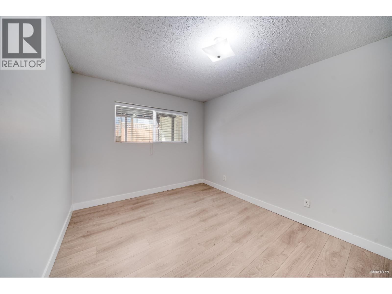 7148 6th Street, Burnaby, British Columbia  V5E 3T5 - Photo 13 - R3161144