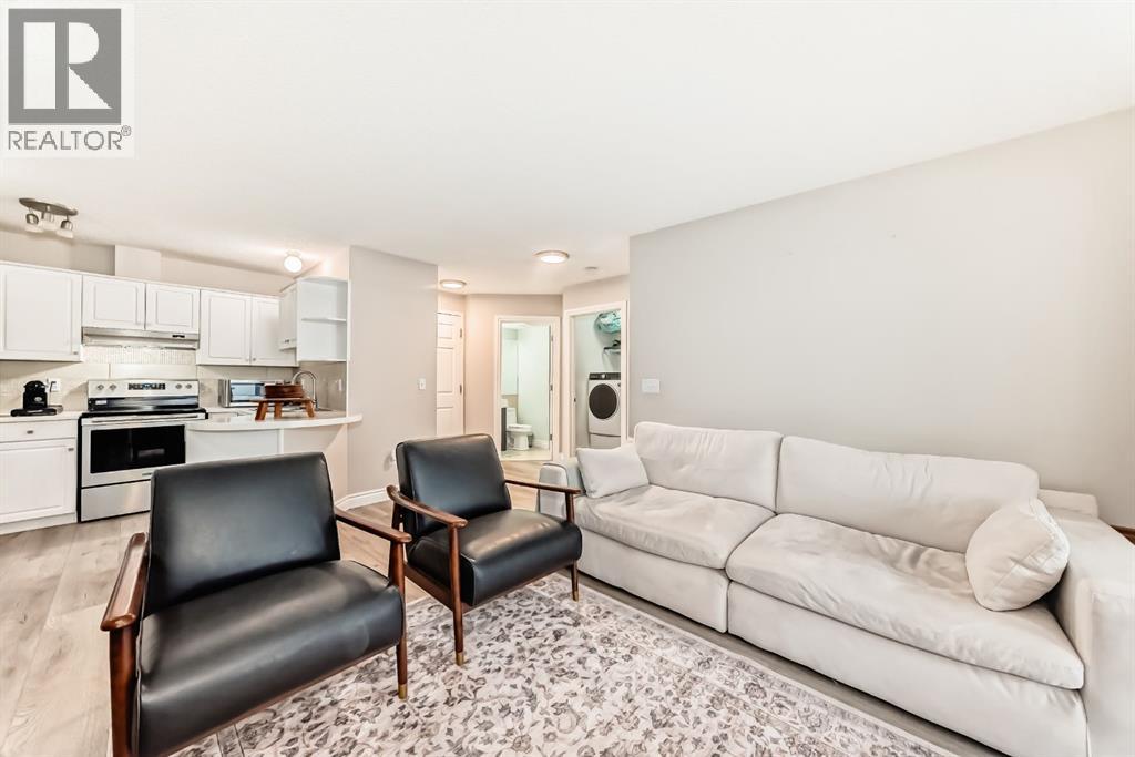 114, 10 Sierra Morena Mews SW, Calgary, Alberta  T3H 3K5 - Photo 14 - A2319323