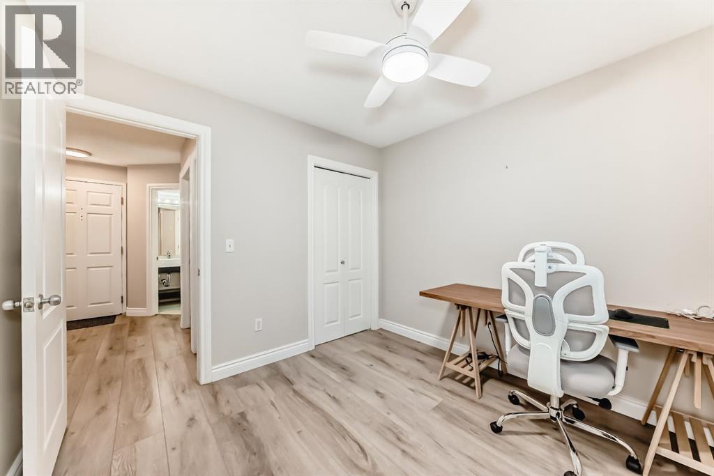 114, 10 Sierra Morena Mews SW, Calgary, Alberta  T3H 3K5 - Photo 32 - A2319323