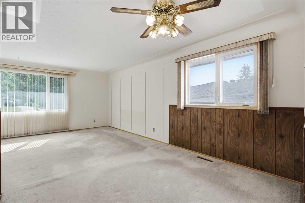 4327 19 Street Nw, Calgary, Alberta  T2L 2B8 - Photo 10 - A2341164