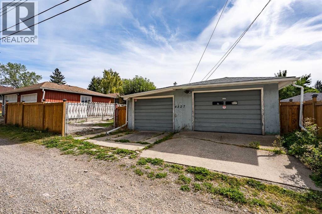 4327 19 Street Nw, Calgary, Alberta  T2L 2B8 - Photo 32 - A2341164