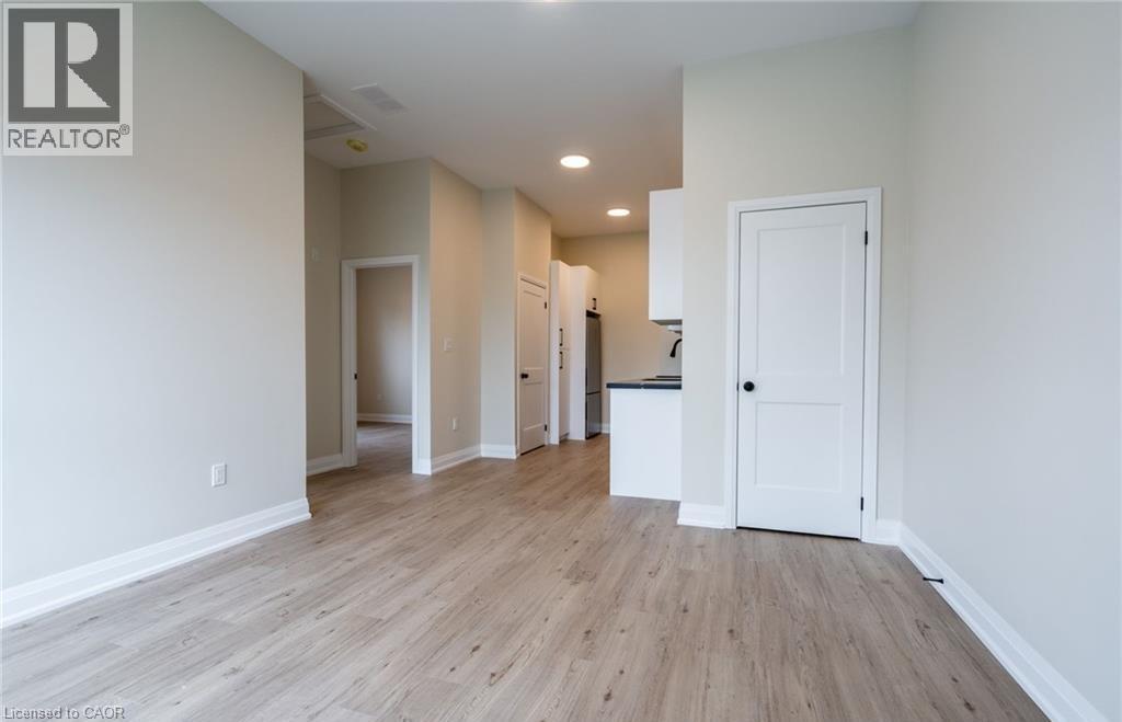 728 Eleventh Avenue Unit# B, Hamilton, Ontario  L8T 2K8 - Photo 9 - 40859806