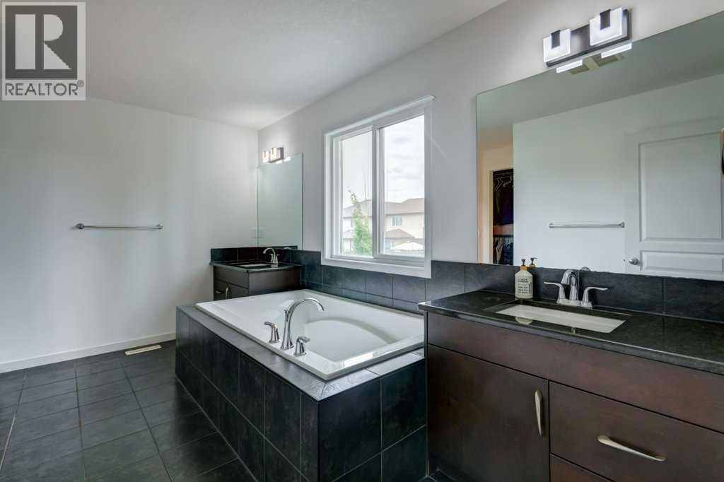 2203 Brightoncrest Common Se, Calgary, Alberta  T2Z 0V5 - Photo 24 - A2342414