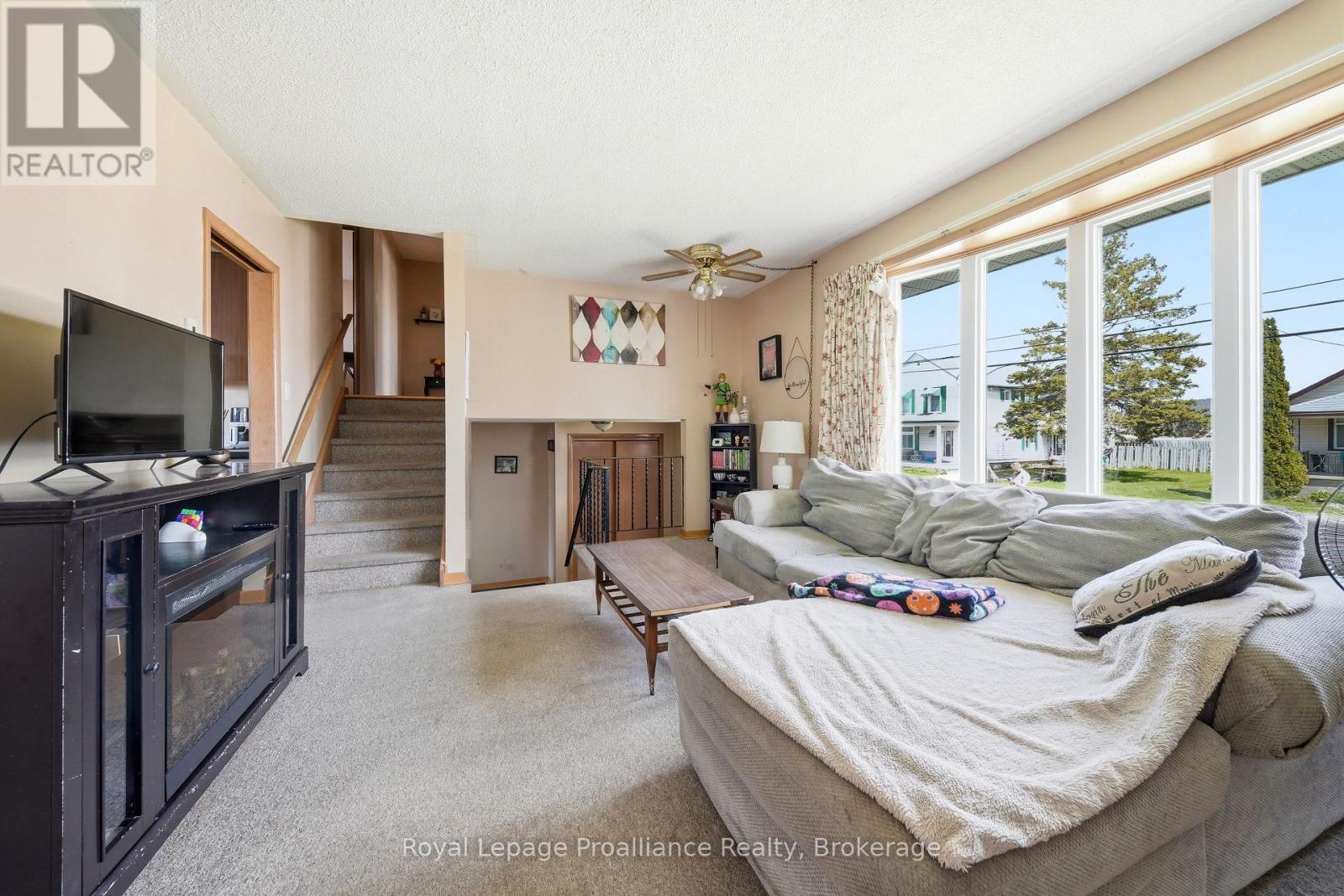 26 Johnson Street, Belleville, Ontario  K8N 4T3 - Photo 11 - X13741362