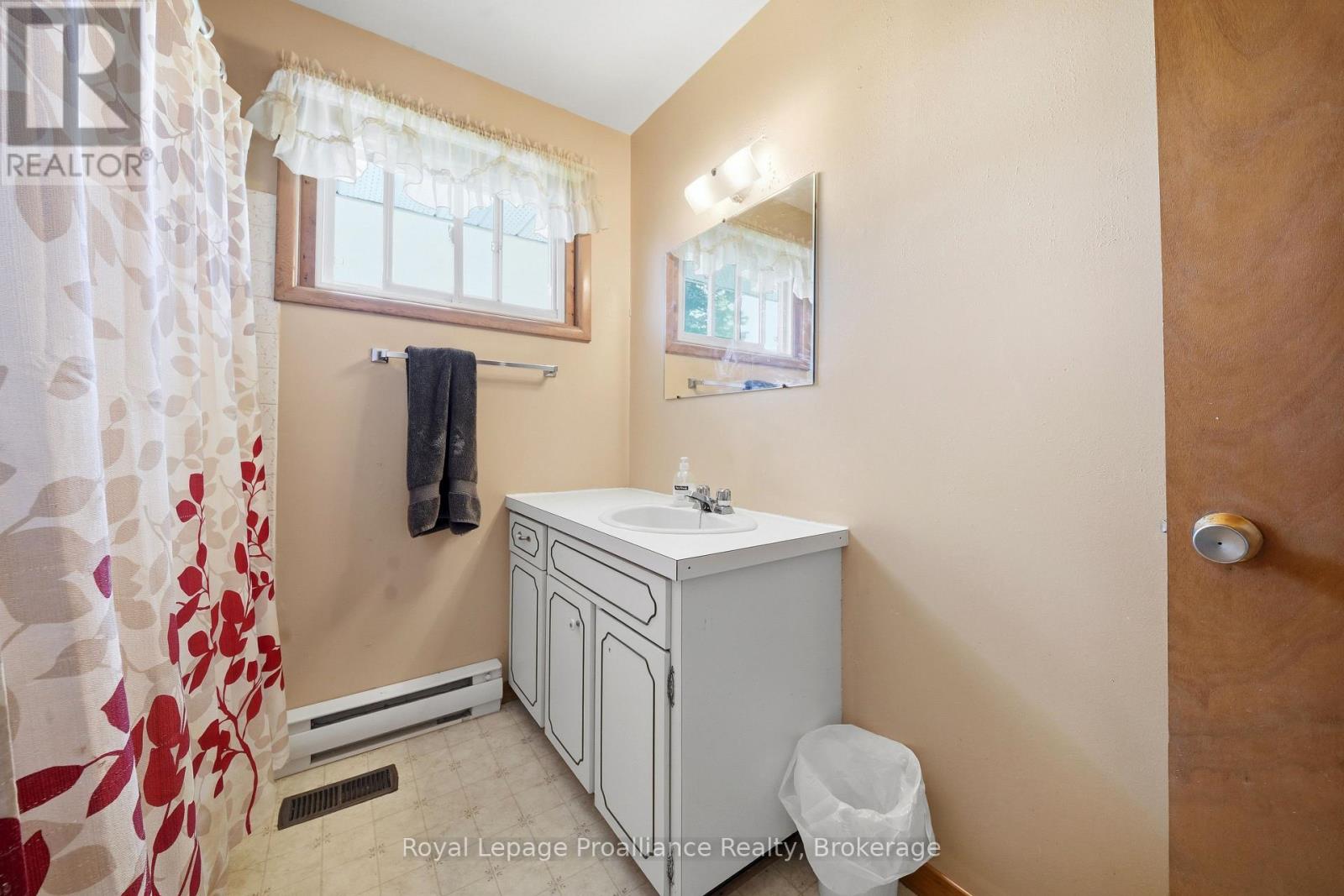 26 Johnson Street, Belleville, Ontario  K8N 4T3 - Photo 20 - X13741362