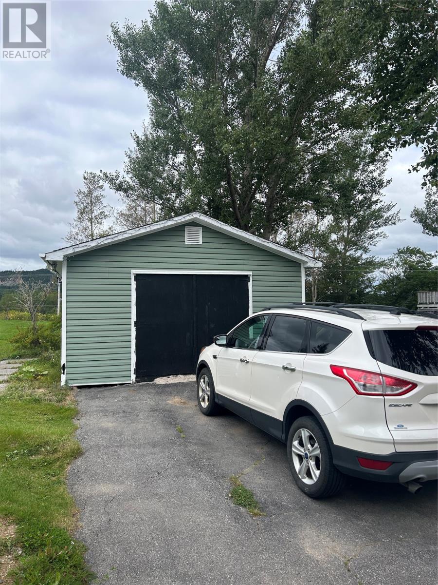 7 SIMMONS Place, CLARENVILLE — photo 11