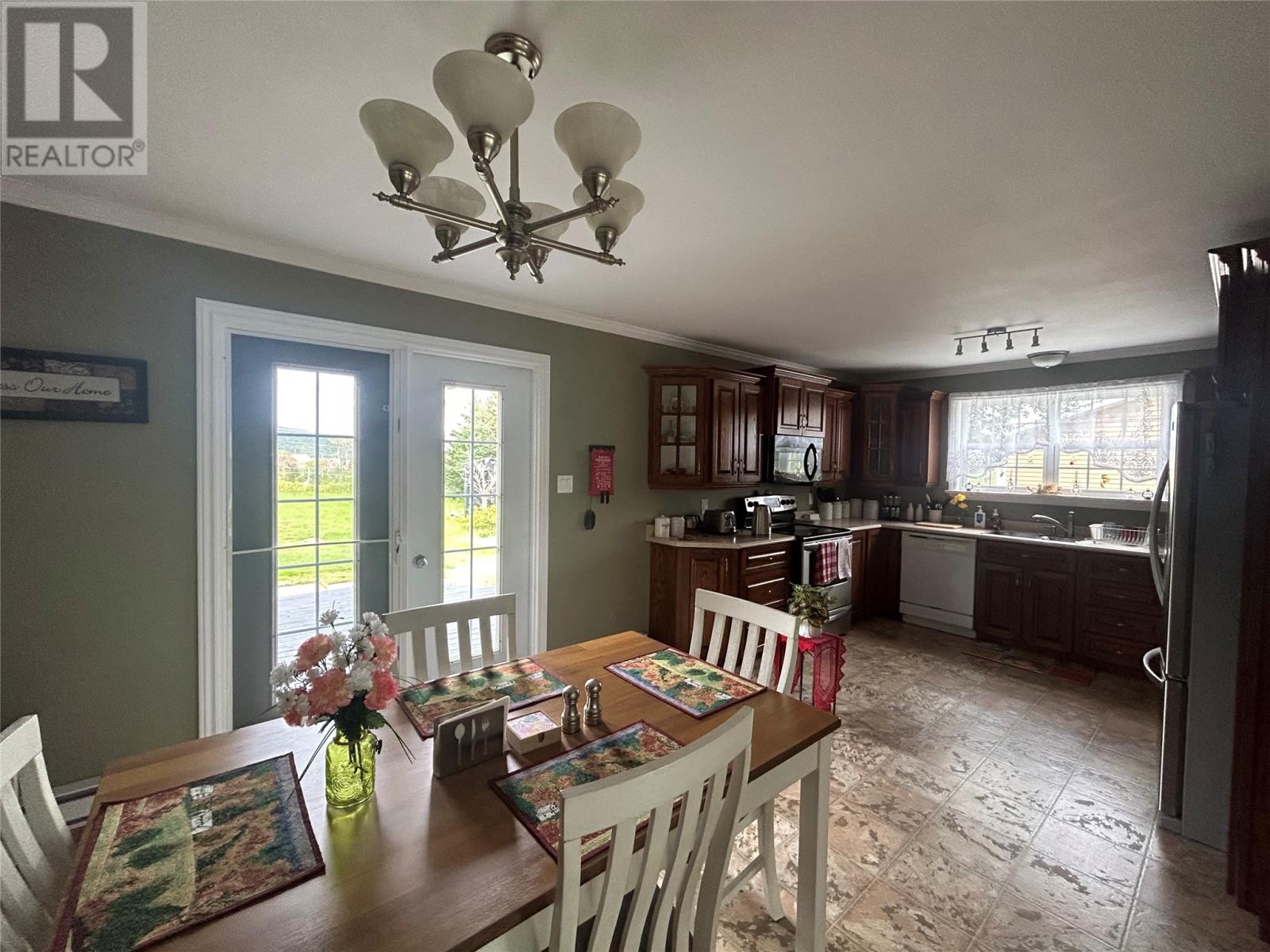 7 SIMMONS Place, CLARENVILLE — photo 21