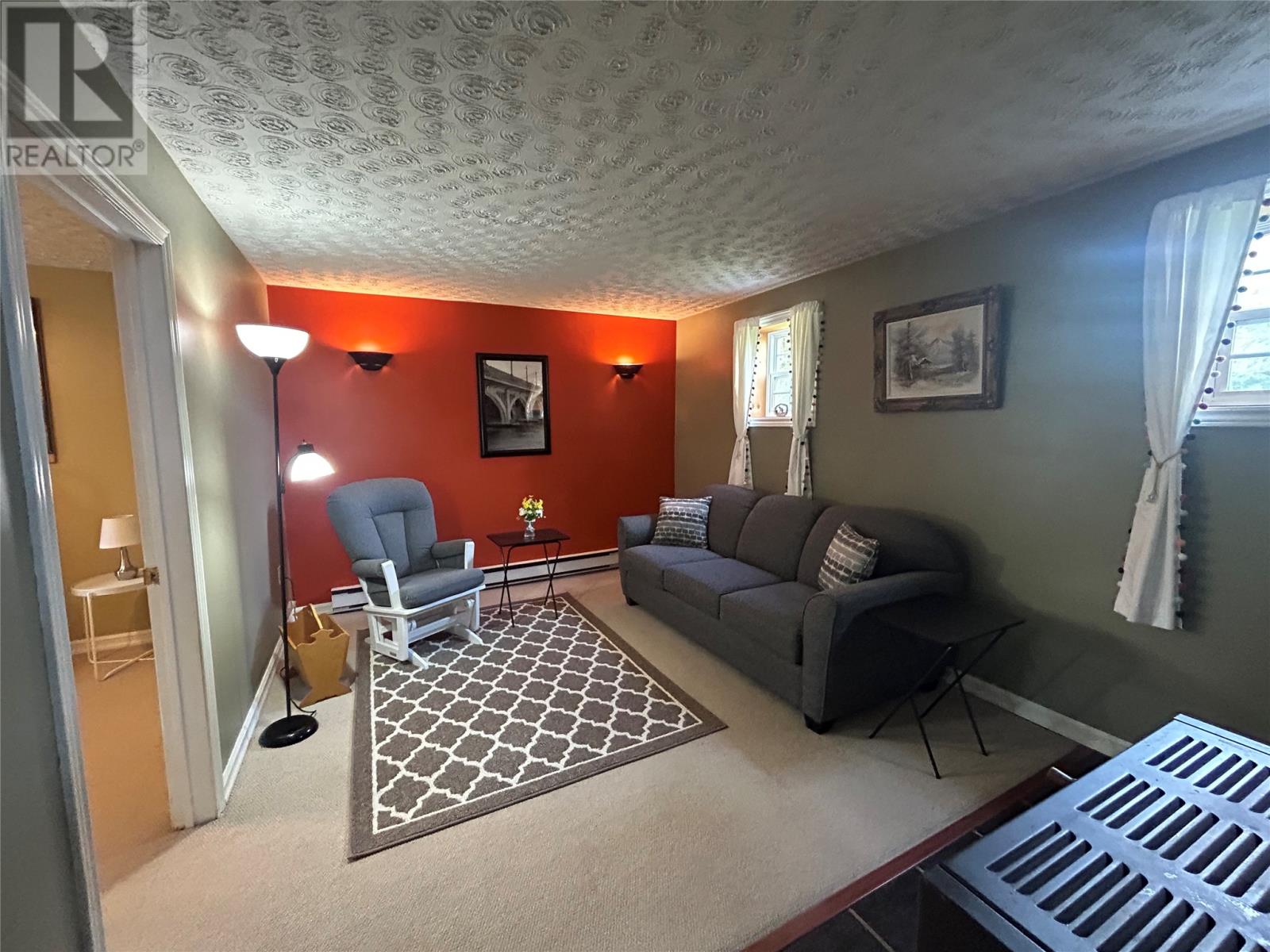 7 SIMMONS Place, CLARENVILLE — photo 38