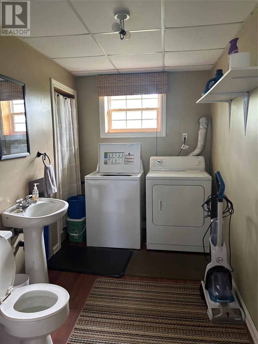 7 SIMMONS Place, CLARENVILLE — photo 41