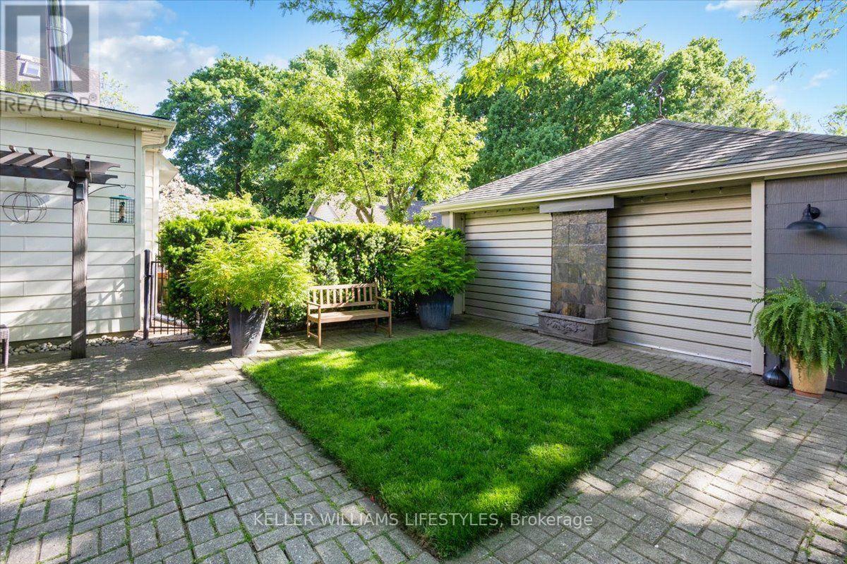 941 Waterloo Street, London East, Ontario  N6A 3X2 - Photo 42 - X13741358
