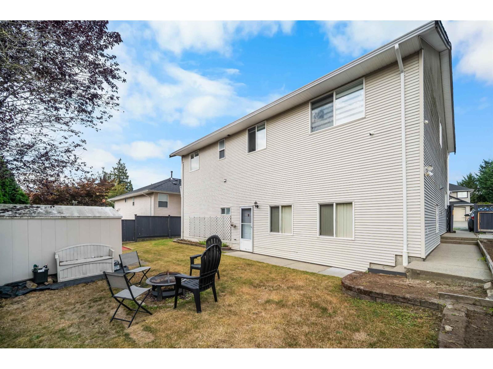 8459 Doerksen Drive, Mission, British Columbia  V2V 7C4 - Photo 37 - R3161013