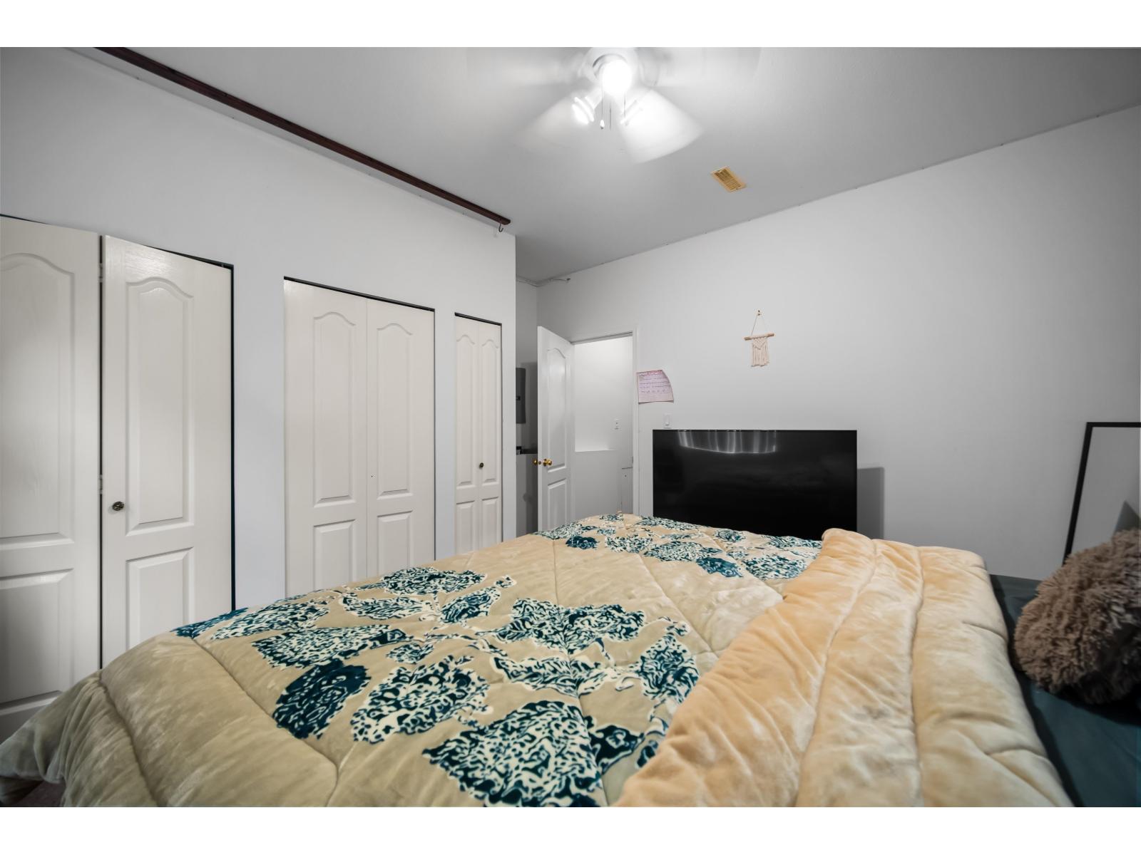 8459 Doerksen Drive, Mission, British Columbia  V2V 7C4 - Photo 36 - R3161013