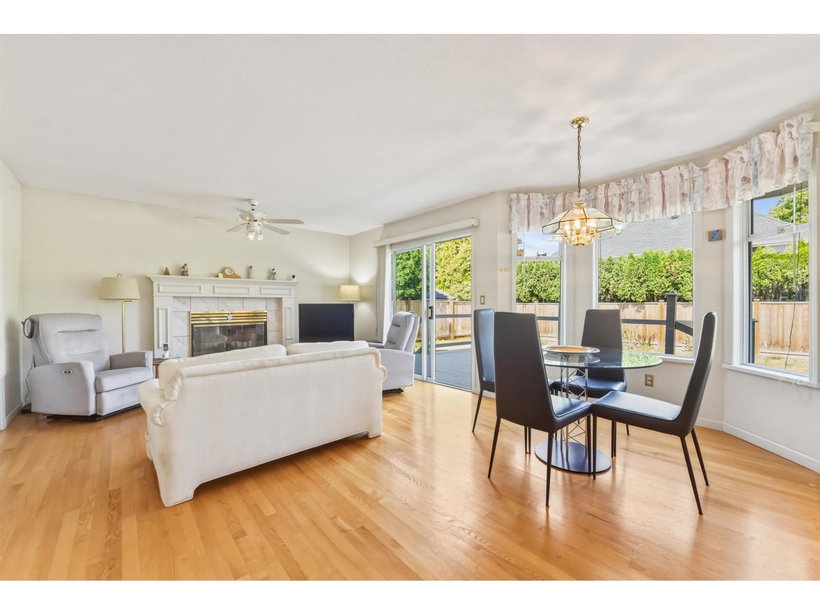 14877 24th Avenue, Surrey, British Columbia  V4P 1N9 - Photo 15 - R3161022