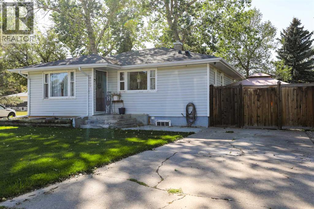 2122 17 Street, Coaldale, Alberta  T1M 1E3 - Photo 1 - A2340819
