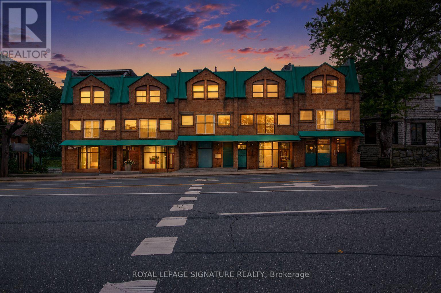 4 - 220 AVENUE ROAD, Toronto, Ontario
