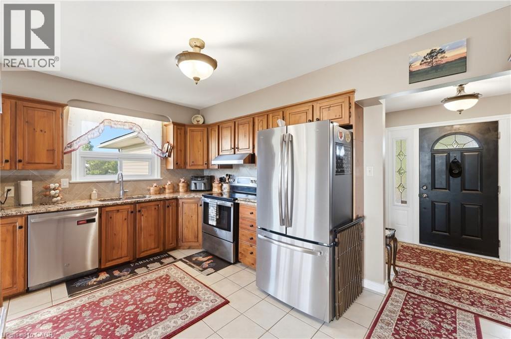 4276 Westbrook Road, Binbrook, Ontario  L0R 1C0 - Photo 9 - 40860194