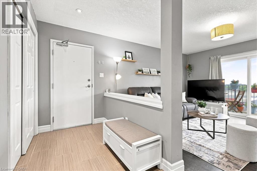1522 King Street E Unit# 403, Kitchener, Ontario  N2G 2P1 - Photo 2 - 40860312