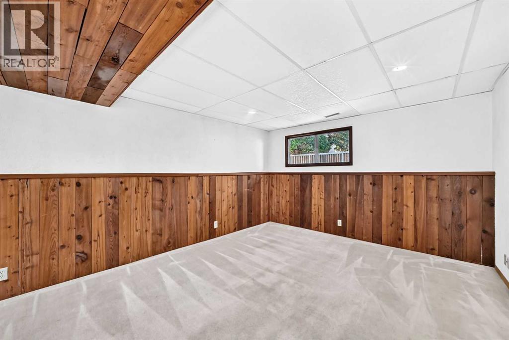 19 Hawkwood Drive NW, Calgary, Alberta  T3G 1Z2 - Photo 29 - A2341581