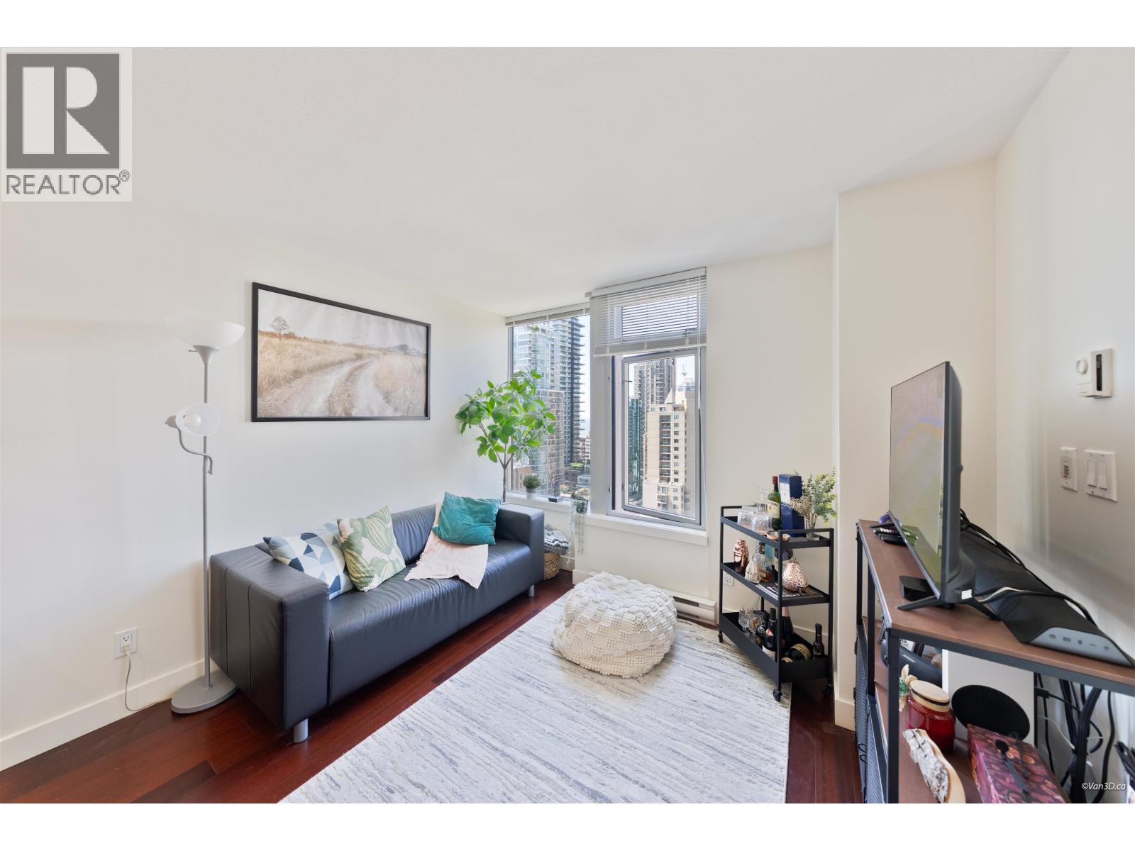2204 1255 Seymour Street, Vancouver, British Columbia  V6B 0H1 - Photo 2 - R3161213