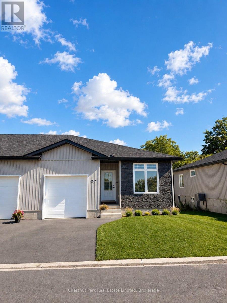 27 Dayton Court, Prince Edward County, Ontario  K0K 2T0 - Photo 2 - X13740066