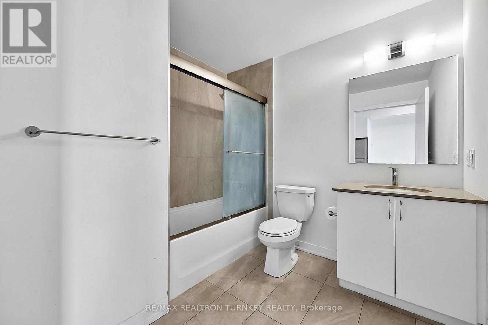 1202 - 56 Lakeside Terrace, Barrie, Ontario  L4M 7B9 - Photo 12 - S13741426