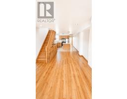 UPPER - 908 OSSINGTON AVENUE, Toronto, Ontario