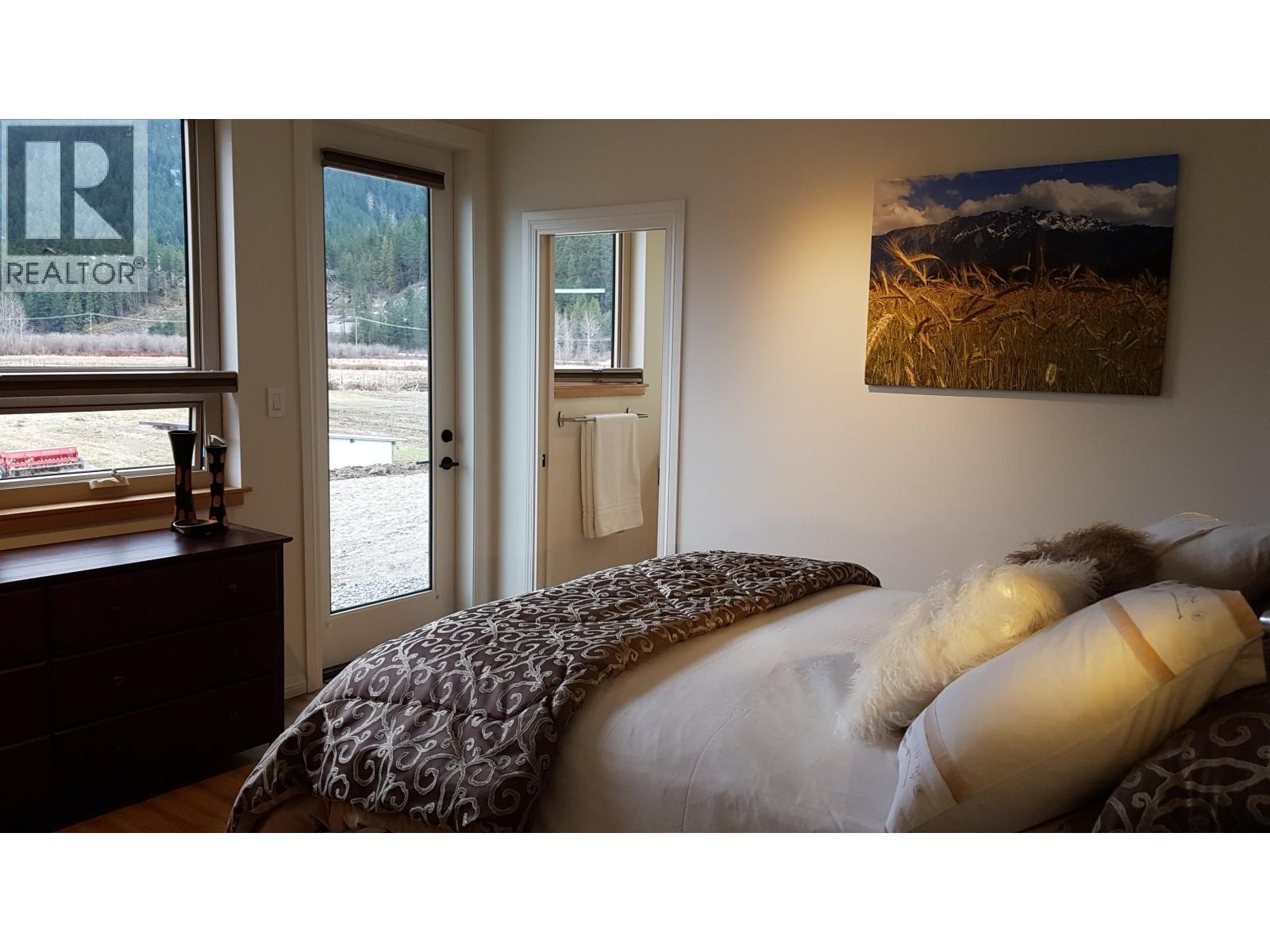 1380 Collins Road, Pemberton, British Columbia  V0N 2L1 - Photo 33 - R3160670