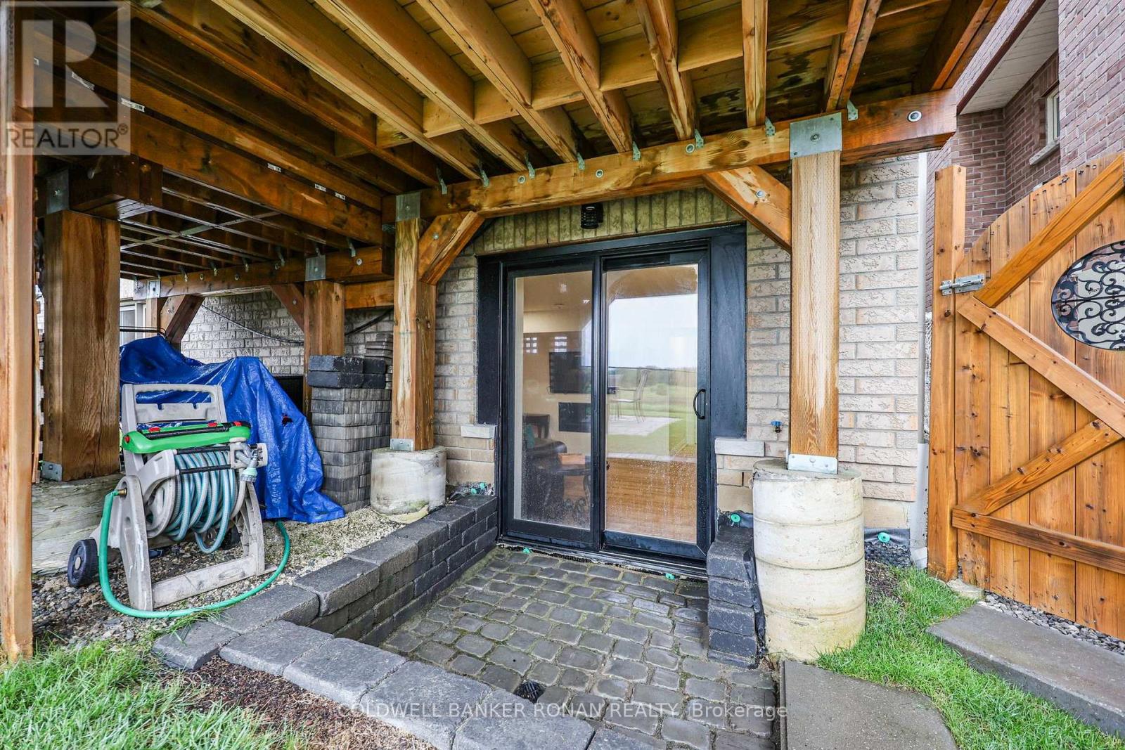 190 Strachan Trail, New Tecumseth, Ontario  L0G 1A0 - Photo 45 - N13741360