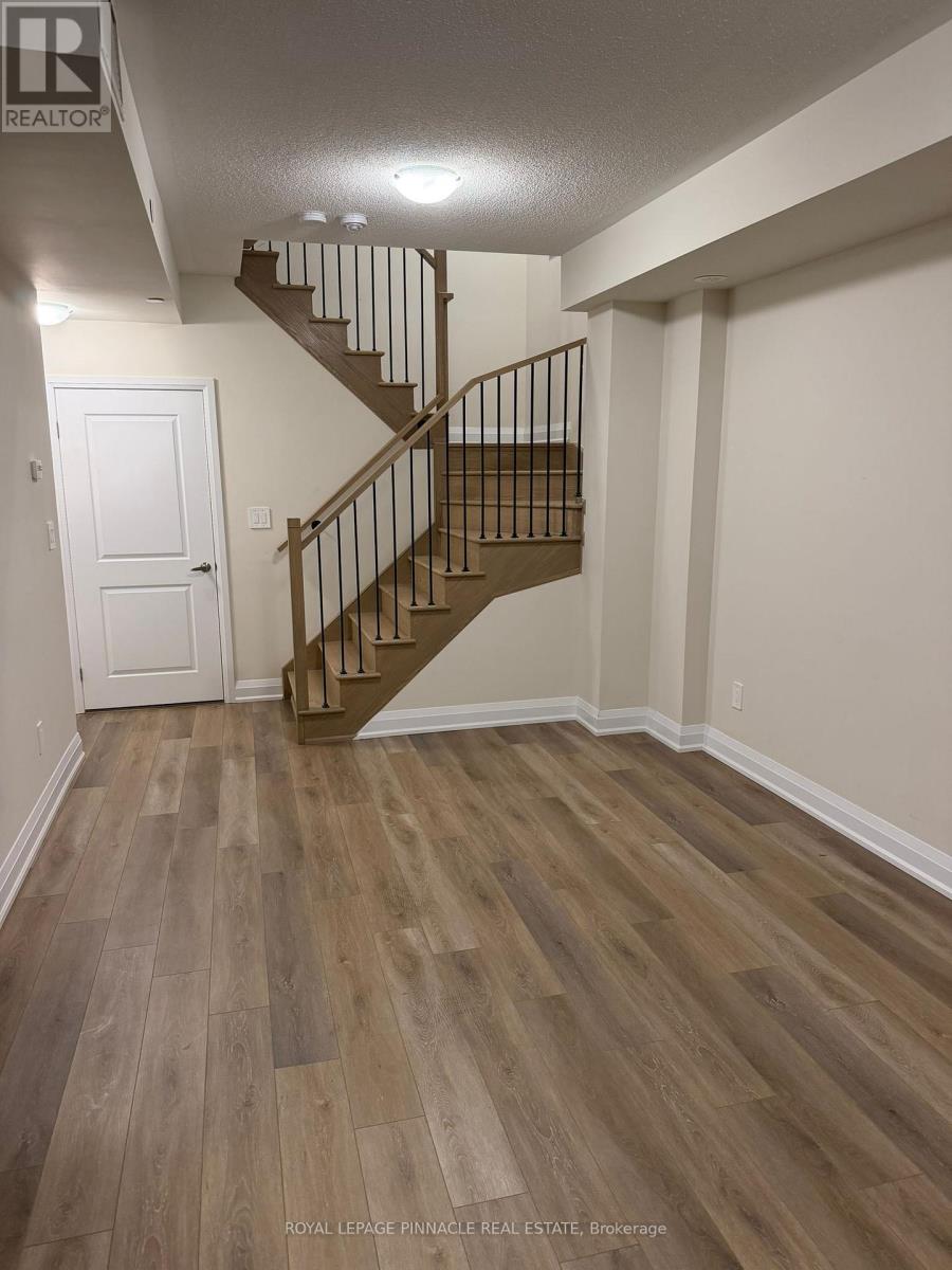 123 - 1581 Rose Way, Milton, Ontario L9T 7E7 - Photo 5 - W13724444
