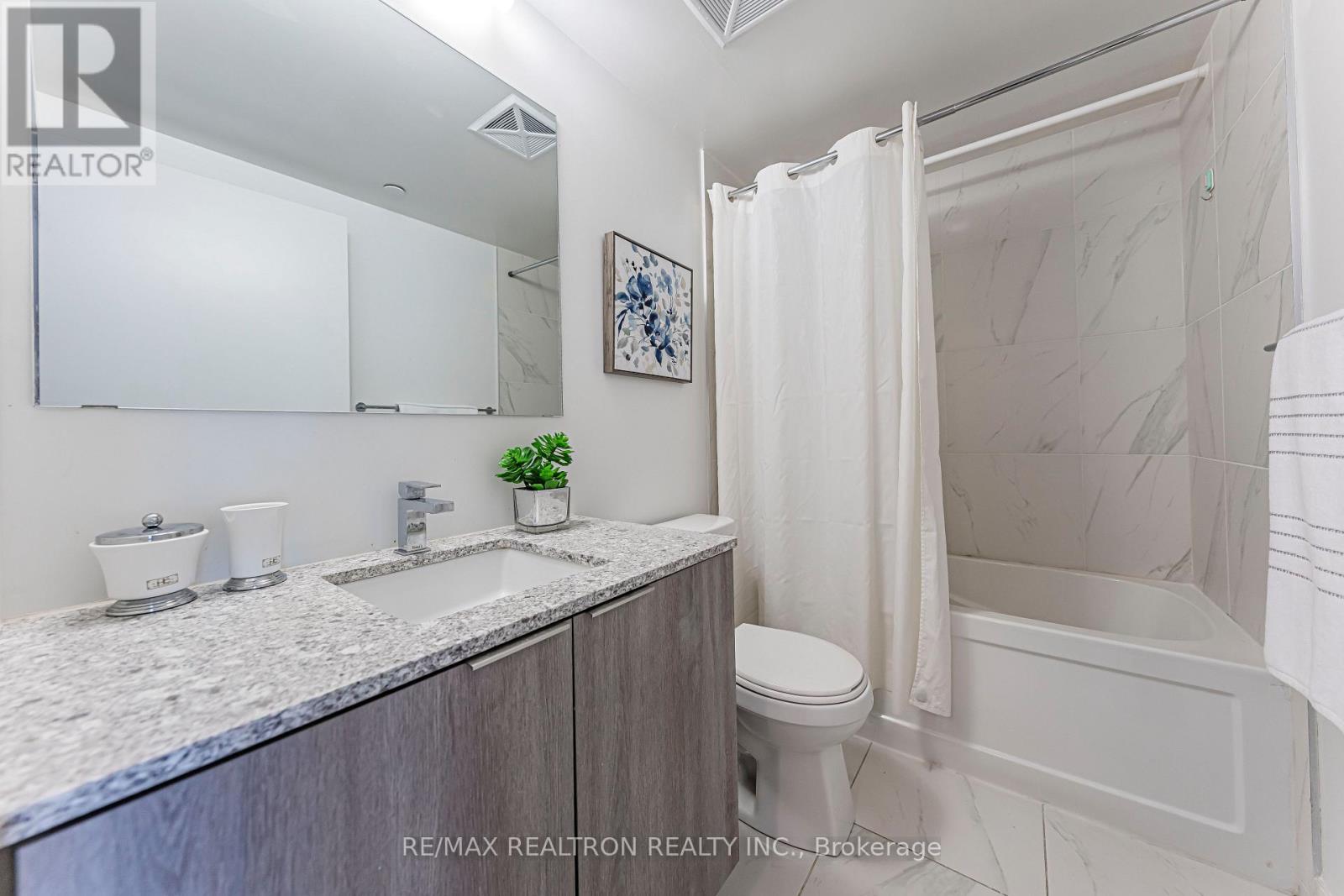 230 - 31 Tippett Road, Toronto, Ontario  M3H 0C8 - Photo 19 - C13734928