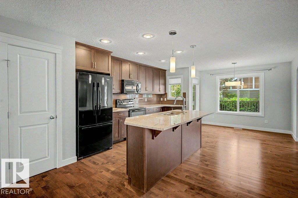 5214 Admiral Walter Hose St Nw, Edmonton, Alberta  T5E 6T4 - Photo 11 - E4506851