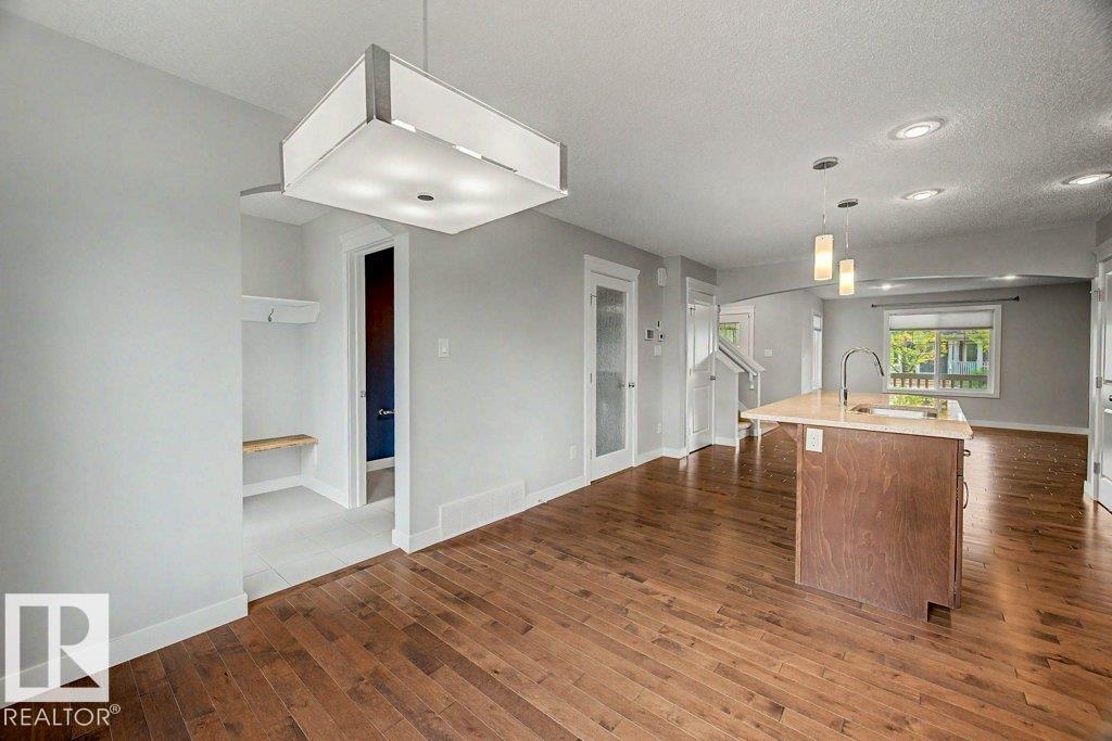 5214 Admiral Walter Hose St Nw, Edmonton, Alberta  T5E 6T4 - Photo 17 - E4506851