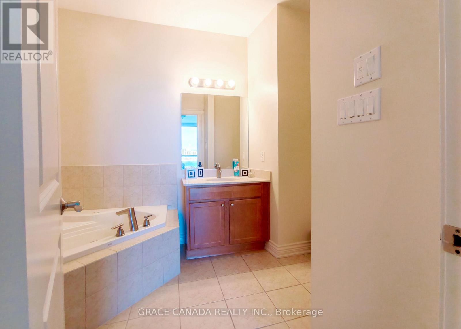 504 - 1225 Riverside Drive W, Windsor, Ontario N9A 0A2 - Photo 21 - X13741260