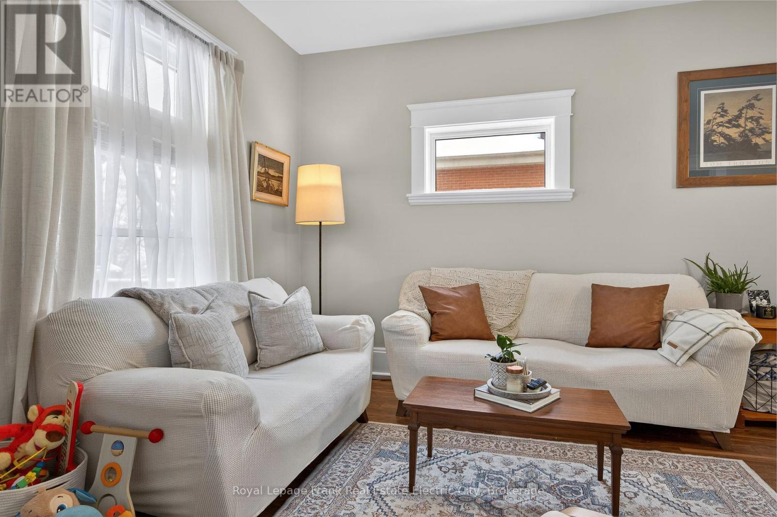 647 Bethune Street, Peterborough, Ontario  K9H 4A2 - Photo 4 - X13741592