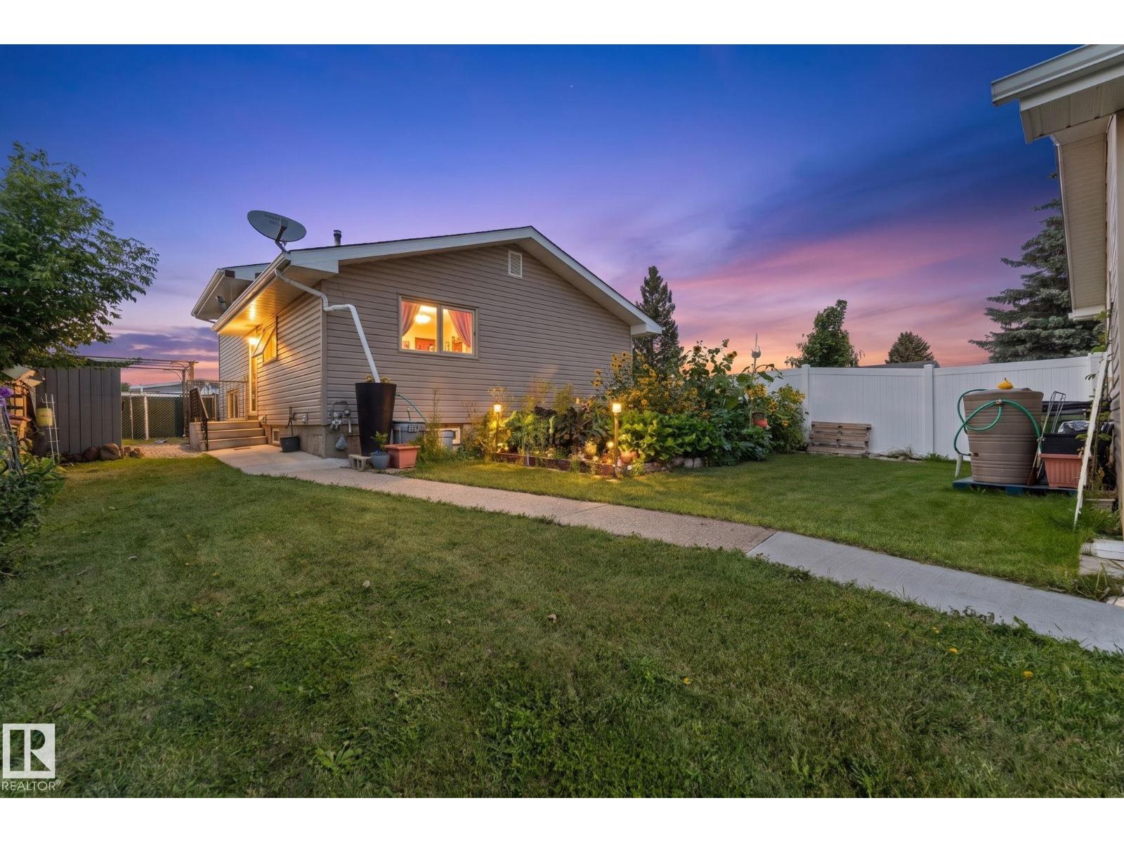 14402 64 St Nw, Edmonton, Alberta  T5A 2C1 - Photo 3 - E4506854