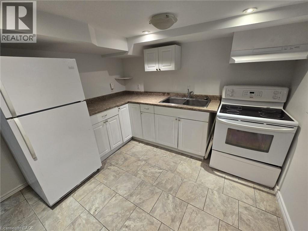 461 Victoria Street S Unit# B, Kitchener, Ontario  N2M 3A6 - Photo 4 - 40853143