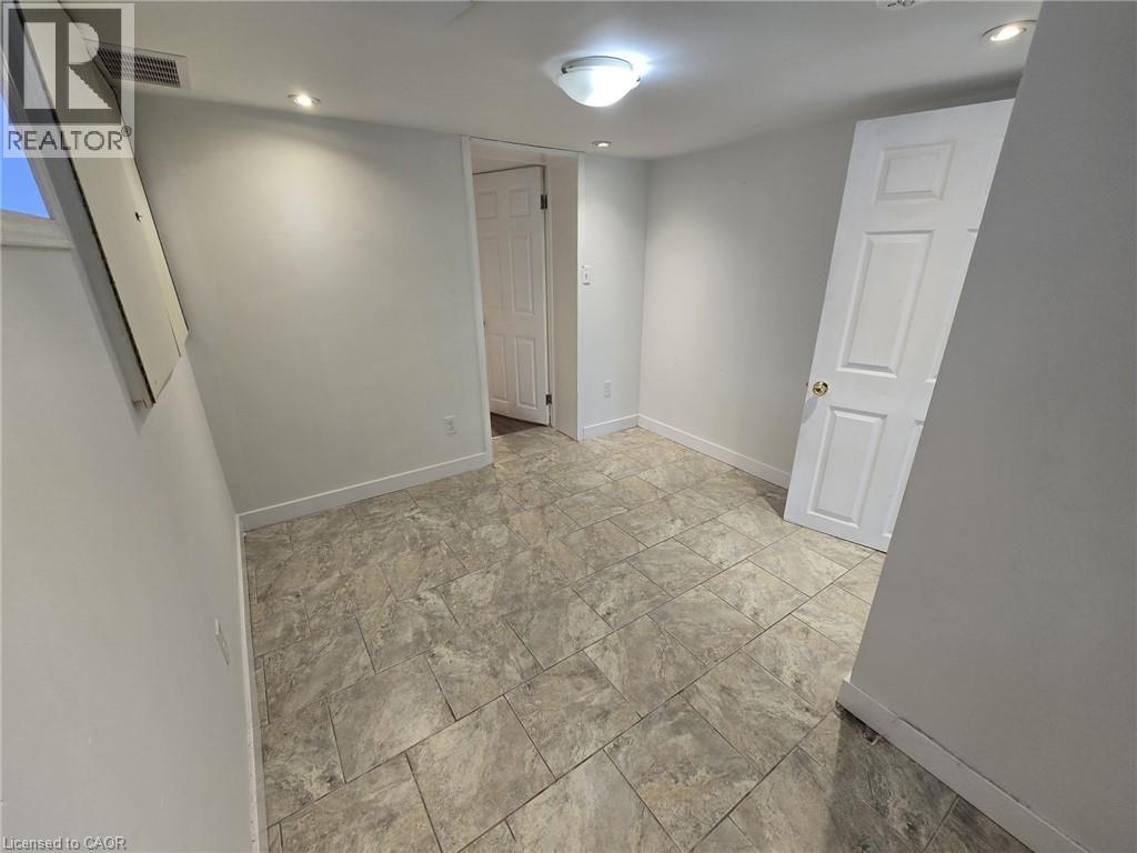 461 Victoria Street S Unit# B, Kitchener, Ontario  N2M 3A6 - Photo 6 - 40853143