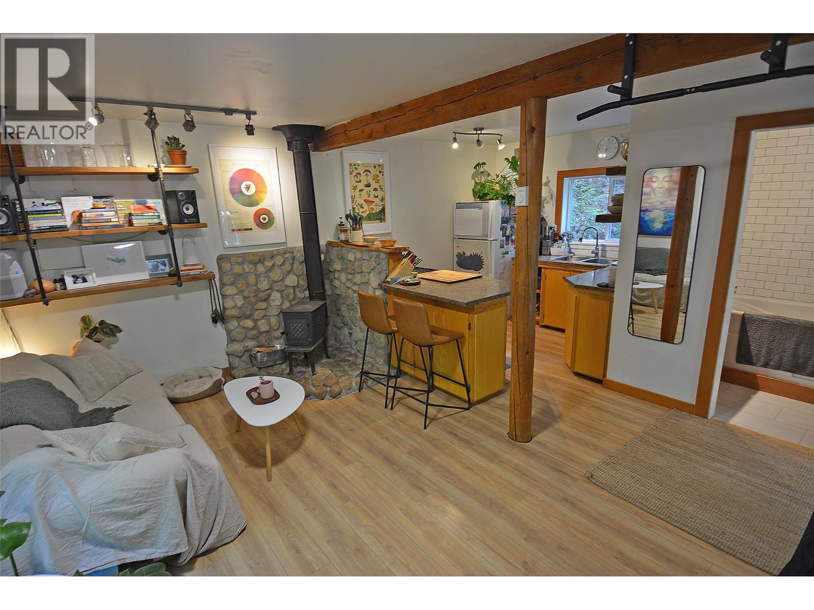 5396 6 Highway, Winlaw, British Columbia  V0G 2J0 - Photo 4 - 10389307
