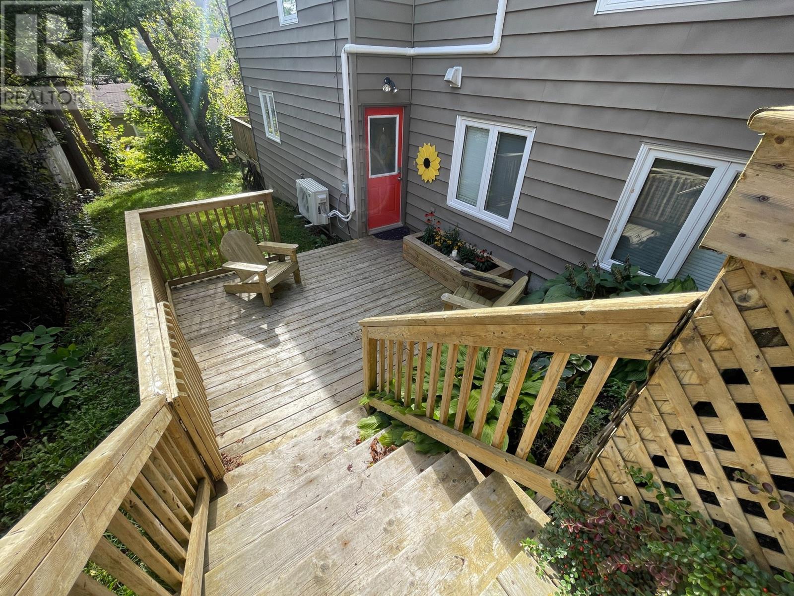183 Topsail Road Unit#C, St. John's — photo 2