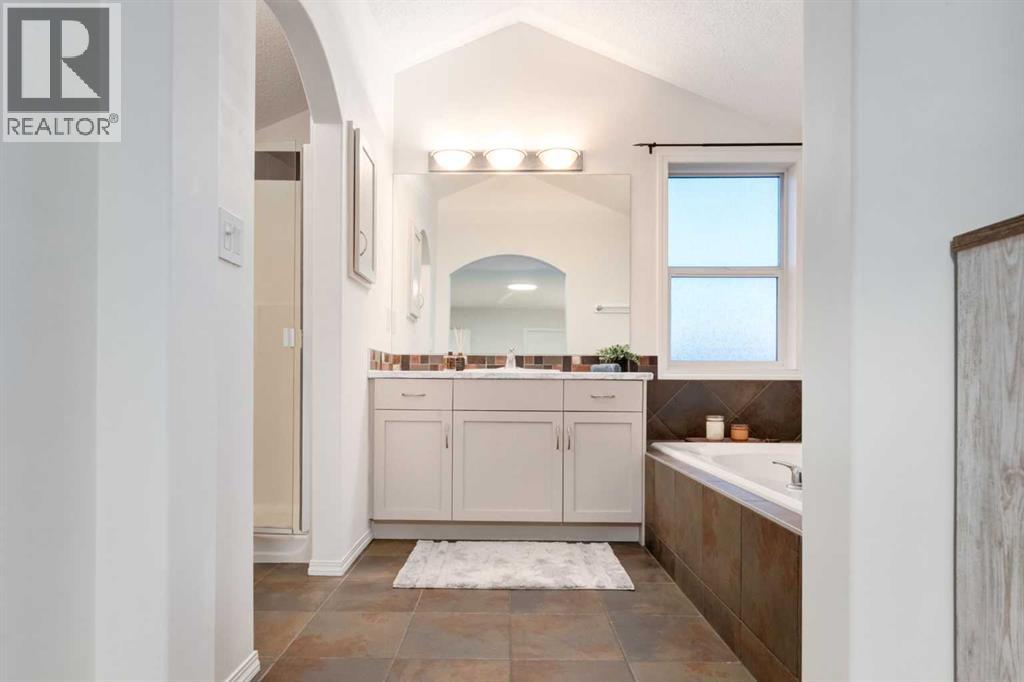 102 Springborough Point Sw, Calgary, Alberta T3H 5M9 - Photo 26 - A2341839