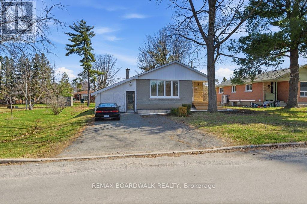 1279 ADIRONDACK DRIVE, Ottawa, Ontario