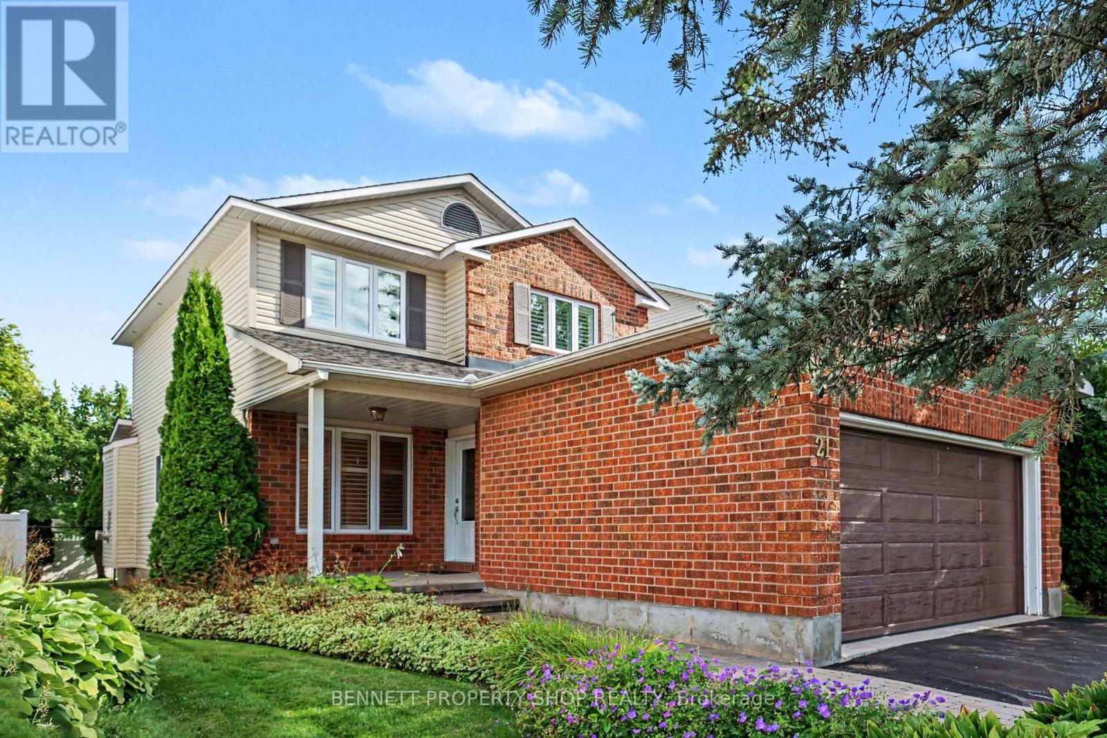 21 Stonepath Crescent, Ottawa, Ontario K2S 1S4 - Photo 2 - X13741638