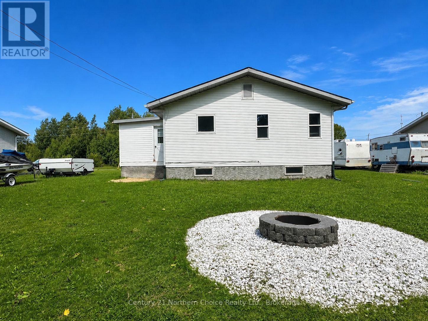 6 Oak Street, Ear Falls, Ontario  P0V 1T0 - Photo 4 - X13741662