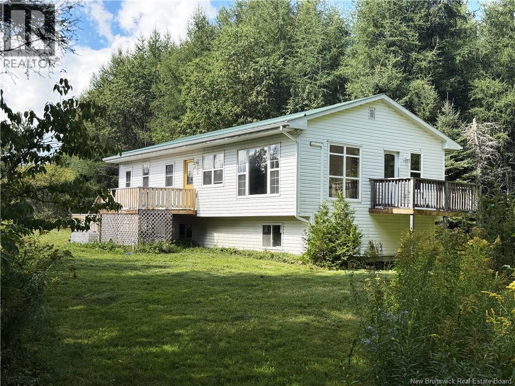 90 Weston Road, Weston, New Brunswick