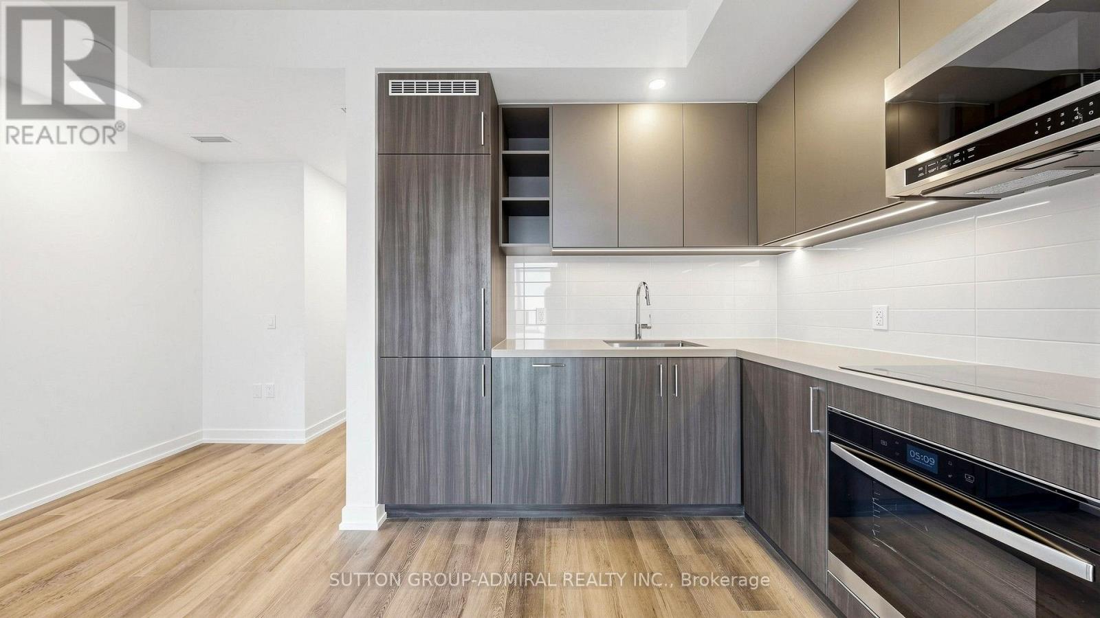 1301 - 5 Meadowdale Road, Vaughan, Ontario  L4K 0C7 - Photo 6 - N13737366