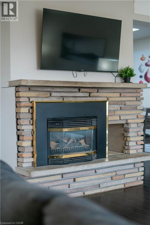 298 Barton Street, Stoney Creek, Ontario  L8E 2K6 - Photo 23 - 40860410