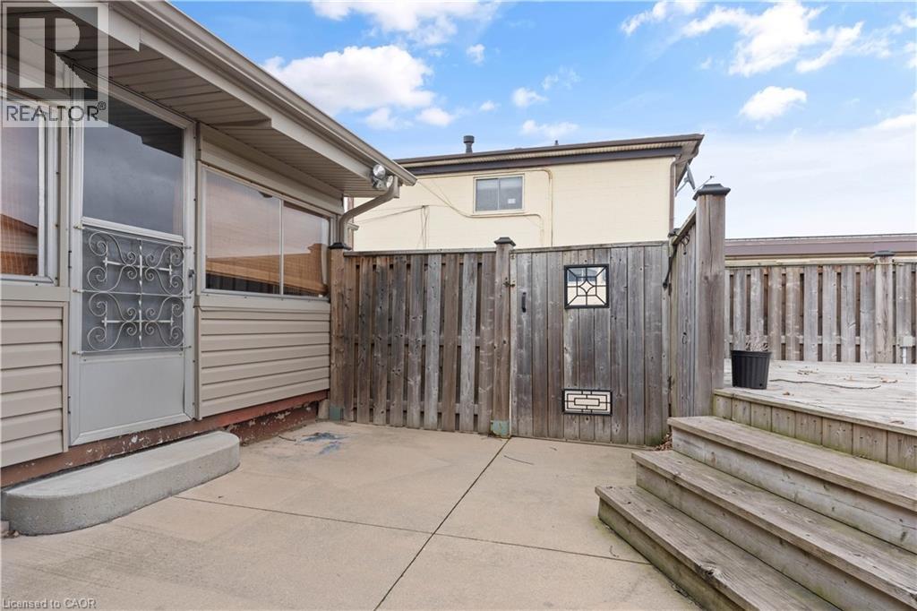 298 Barton Street, Stoney Creek, Ontario  L8E 2K6 - Photo 30 - 40860410