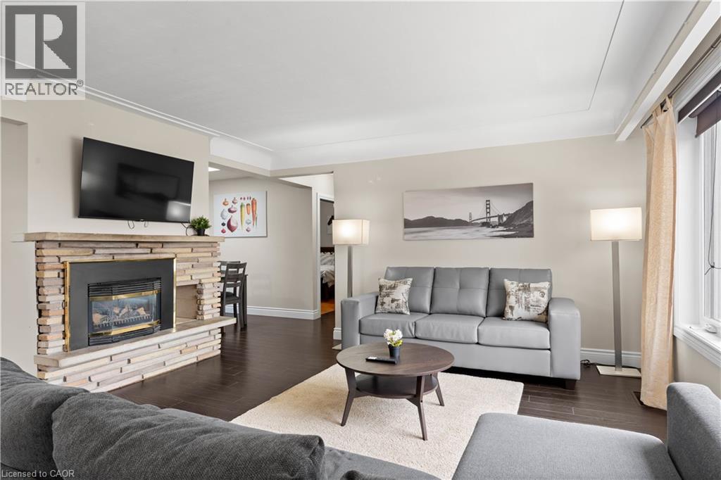 298 Barton Street, Stoney Creek, Ontario  L8E 2K6 - Photo 6 - 40860410
