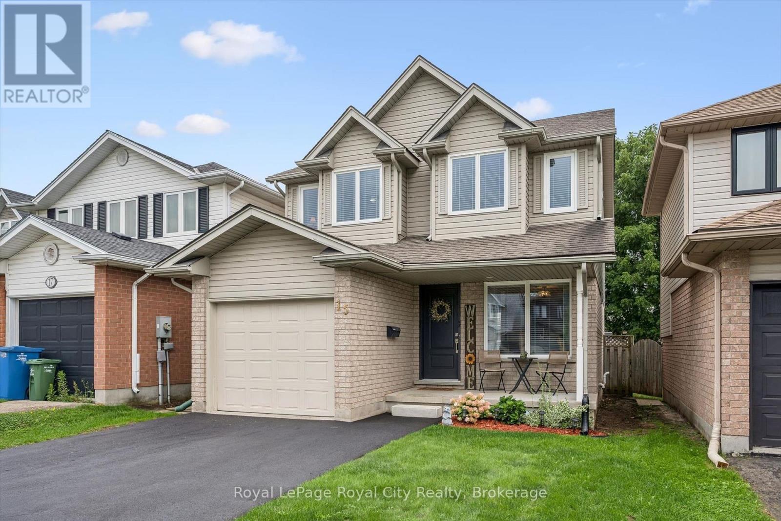 15 Trailbrook Lane, Guelph (Grange Road), Ontario  N1E 7B6 - Photo 4 - X13741516